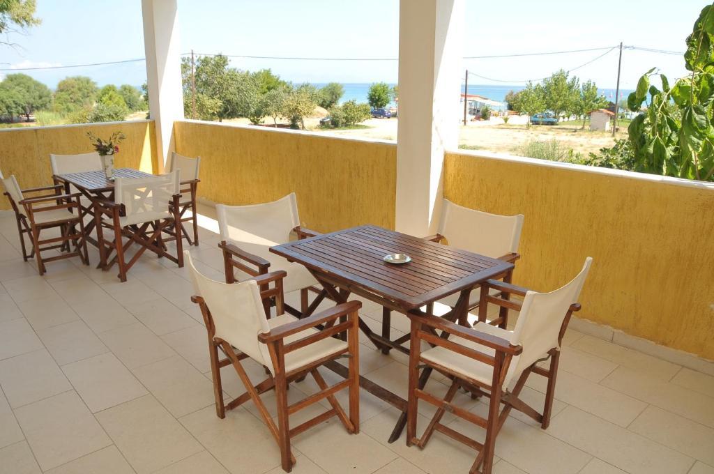 Villa Pouliezos Apartments อลิกานาส ห้อง รูปภาพ