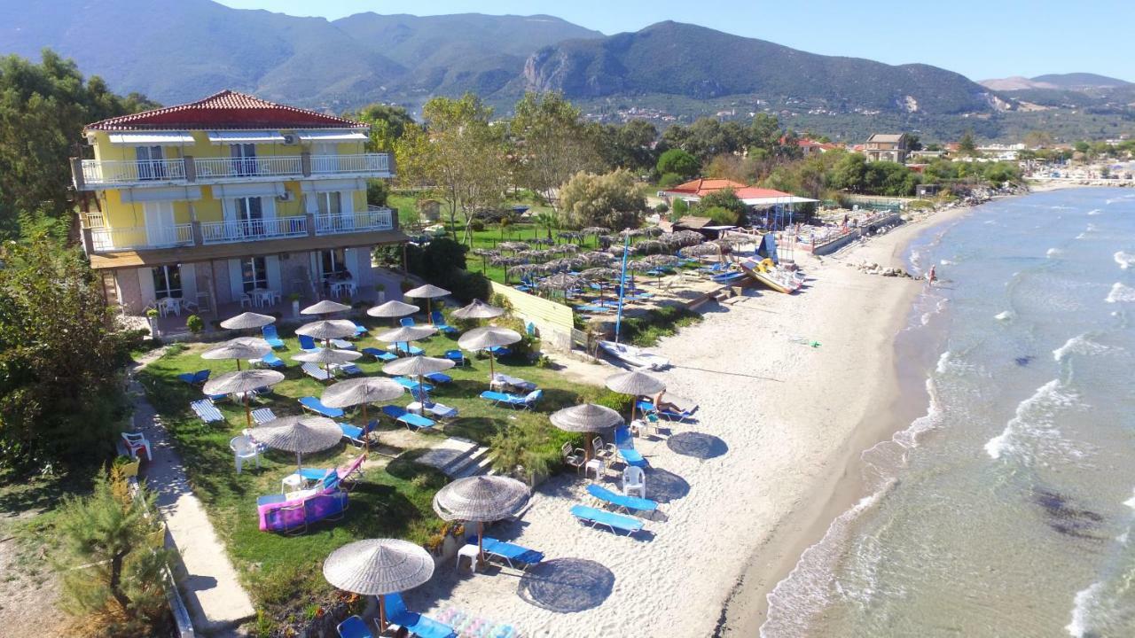 Villa Pouliezos Apartments อลิกานาส ภายนอก รูปภาพ